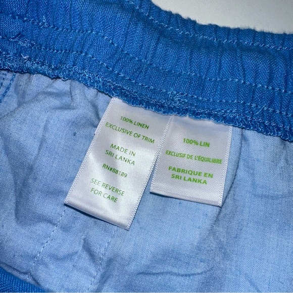 Lilly Pulitzer 100% Linen Blue Shorts - Picture 4 of 4